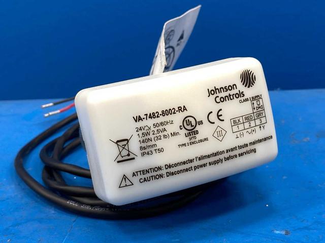 Johnson Controls VA-7482-8002-RA Electric Valve Actuator 24V 50/60 Hz 1.5W 2.5VA 140N (32lb)